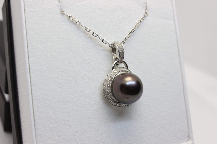 Natural South Sea Tahitian Black Pearl in 18k White Gold Setting w/ Melee Diamonds Pendant Australian Opal House 