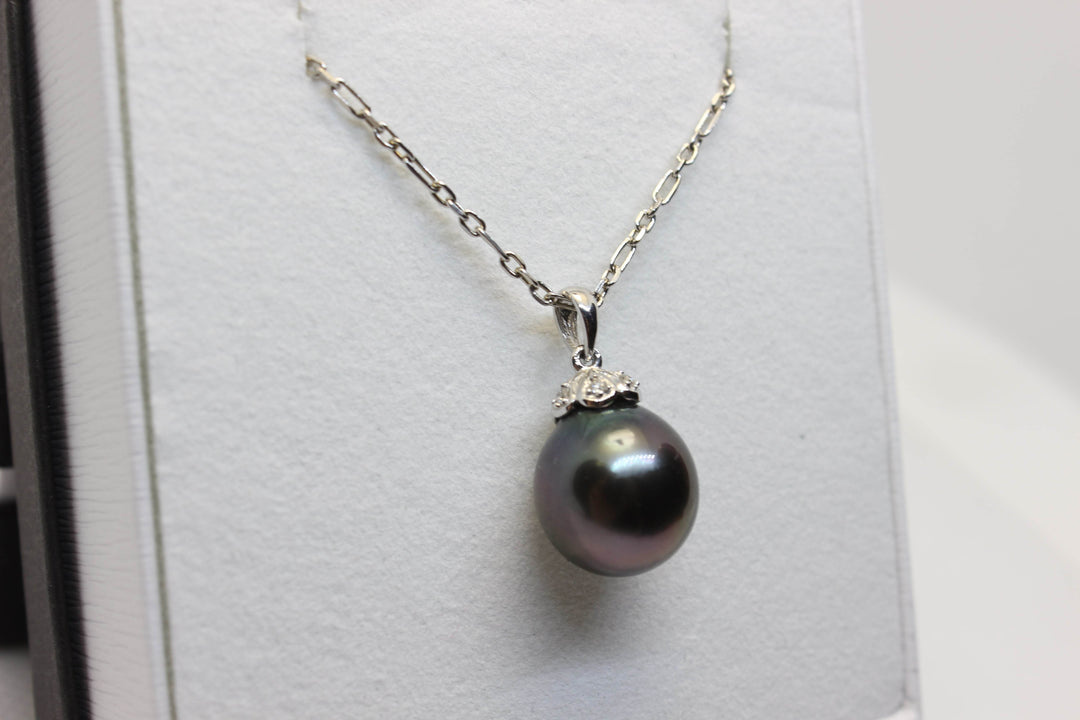 Natural South Sea Tahitian Black Pearl in 18k White Gold Setting w/ 3 Diamonds Pendant Australian Opal House 