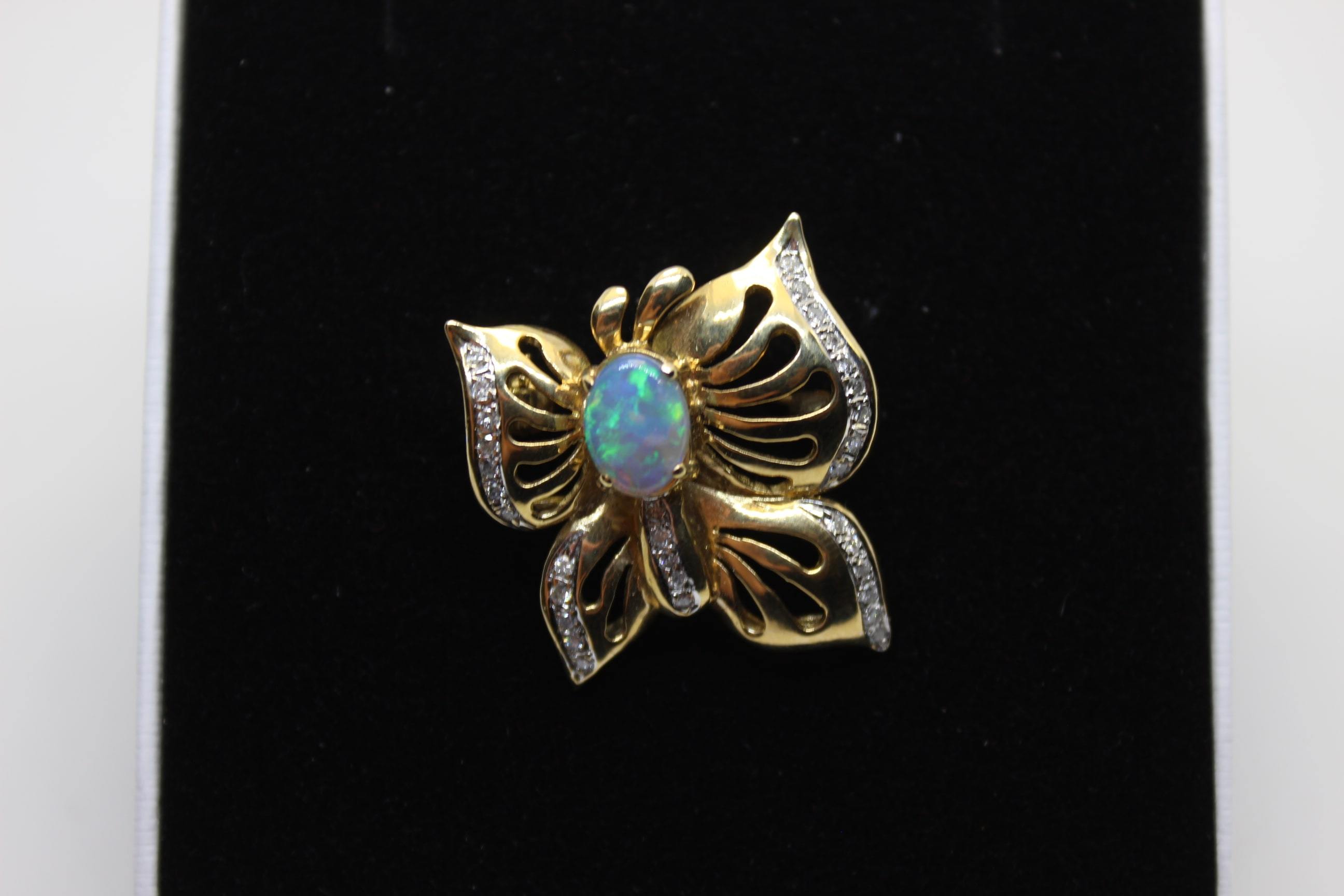 Vintage deals opal brooch